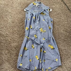 Sleeveless summer dress